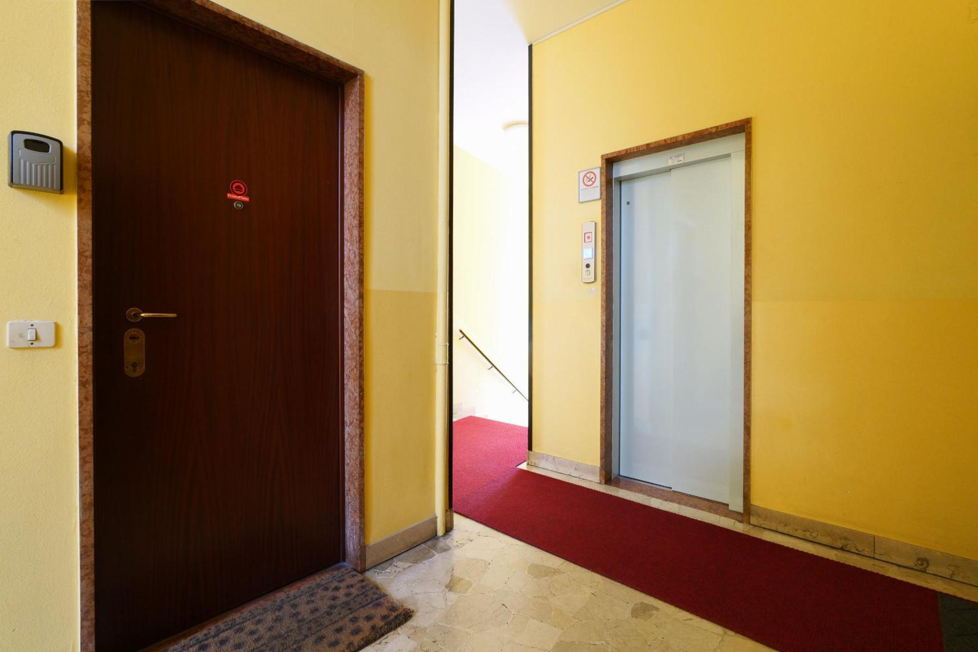 Primopiano - Brenta Appartement Milaan Buitenkant foto