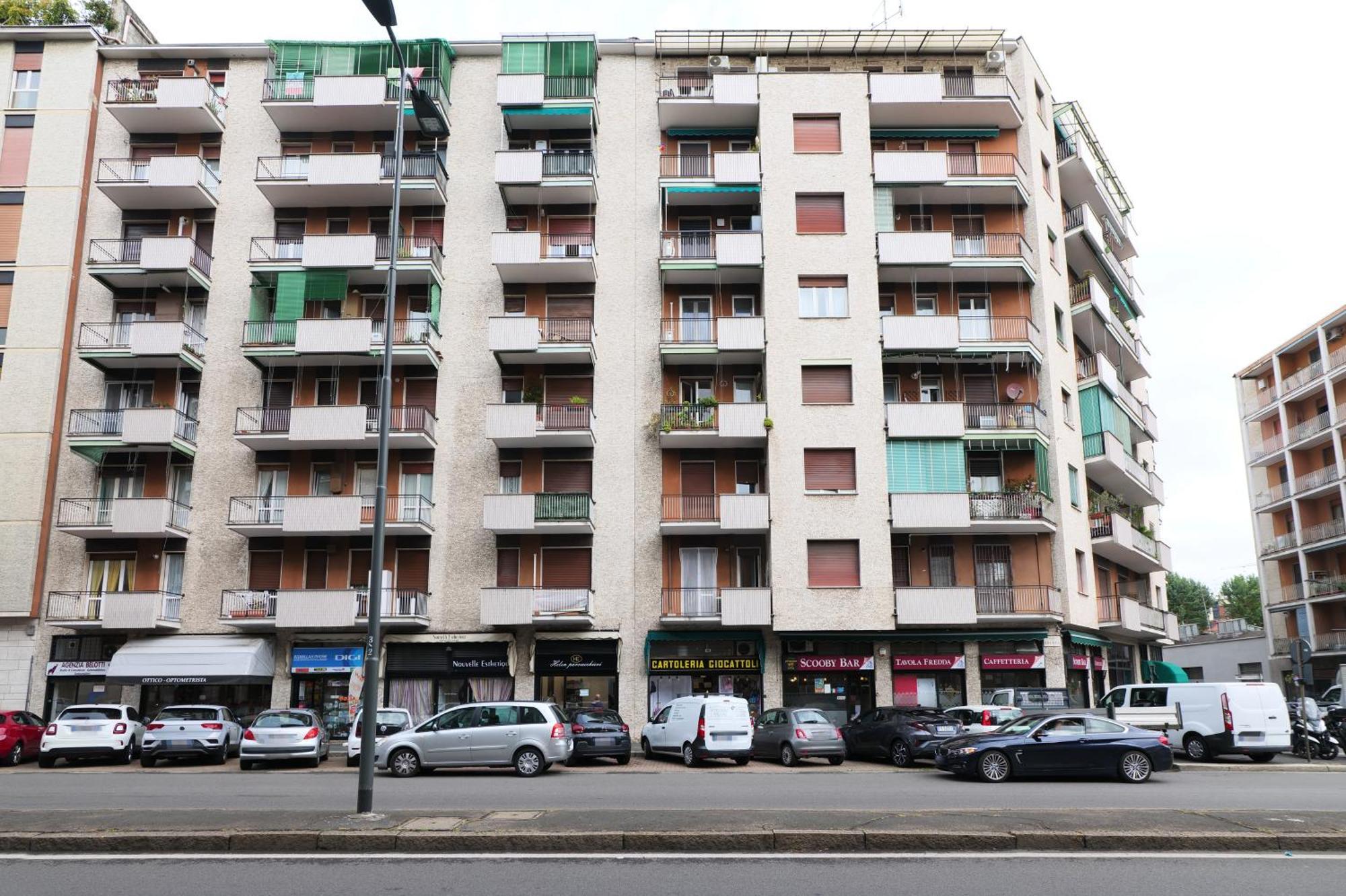 Primopiano - Brenta Appartement Milaan Buitenkant foto